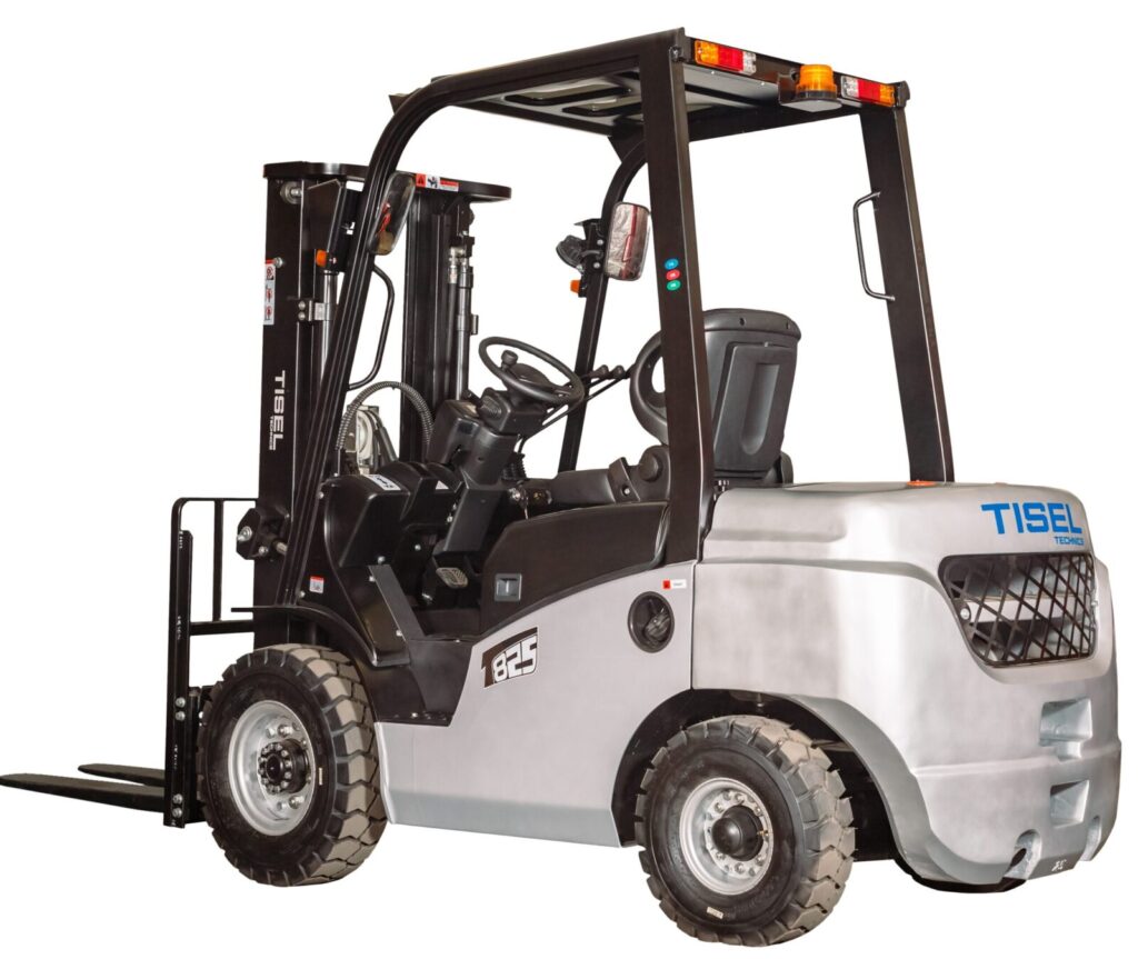Дизельный вилочный погрузчик Tisel Technics FD25T-C240